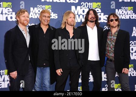 Foo Fighters partecipa ai MTV Movie Awards 2011 al Gibson Theatre di Los Angeles, California, USA il 5 giugno 2011. Foto di Lionel Hahn/ABACAPRESS.COM Foto Stock