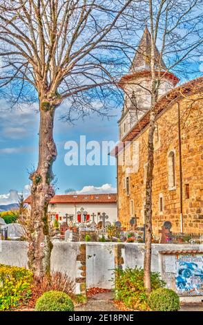 Ainhoa, Paesi Baschi, immagine HDR Foto Stock