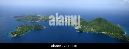 Guadalupa: Veduta aerea dell'arcipelago di Les Saintes Foto Stock