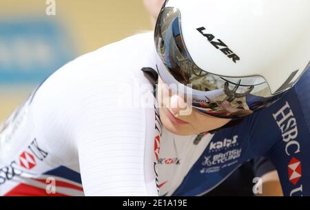 Katy Marchant dalla Gran Bretagna durante i Campionati mondiali di ciclismo su pista UCI 2018 ad Apeldoorn (Paesi Bassi). Foto Stock