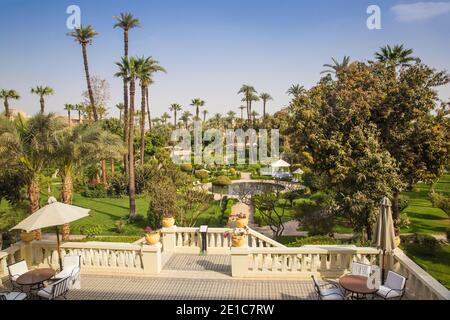 Egitto, Luxor, Giardino al Winter Palace Hotel Foto Stock