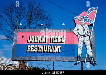 Johnny Reb's Restaurant Sign, Atlanta, Georgia, USA, John Margolies Roadside America Photograph Archive, 1984 Foto Stock