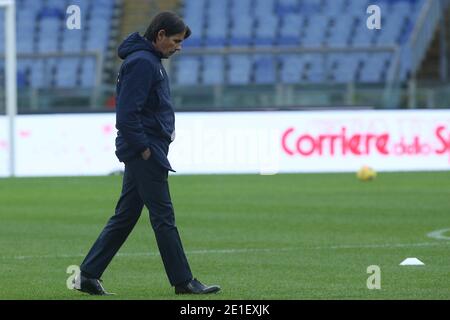 Roma, Italia. 06 gennaio 2021. ROMA, Italia - 06.01.2021: Simone Inzaghi (LAZIO) DAVANTI alla Serie Italiana UNA partita di calcio campionato 2020-2021 tra SS LAZIO VS FIORENTINA, allo stadio Olimpico di Roma. Credit: Agenzia fotografica indipendente/Alamy Live News Foto Stock