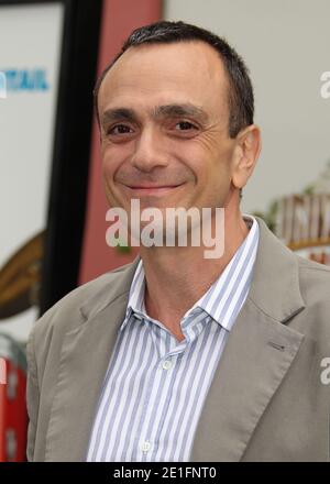 Hank Azaria arrivò per la prima di 'HOP' per la City Walk agli Universal Studios di Universal City, Los Angeles, Hollywood, CA, USA il 27 marzo 2011. Foto di Baxter/ABACAPRESS.COM Foto Stock