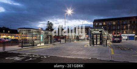 Partick Interchange, una nuova stazione degli autobus presso il centro di trasporti integrato di Glasgow, Scozia, Regno Unito. Foto Stock