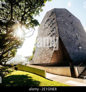 Vista esterna del Lee Kong Chian Natural History Museum sul Kent Ridge Campus della National University di Singapore. Foto Stock