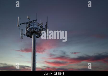 Telefono cellulare antenna di rete Foto Stock