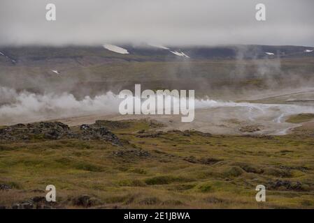 Area geotermica di Hveravellir vicino alla rotta F35 in Islanda Foto Stock