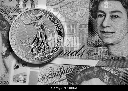 2021 Britannia una oncia di argento Coin sul nuovo polimero banconote Foto Stock