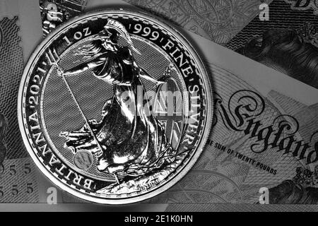 2021 Britannia una oncia di argento Coin sul nuovo polimero banconote Foto Stock