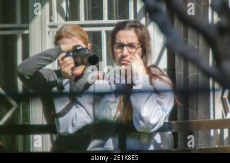 Persone durante il blocco per covid19 Foto Stock