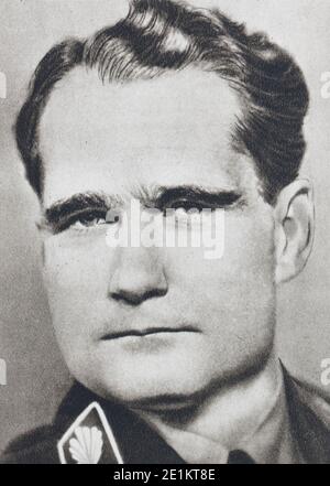 Rudolf Hess (1894 - 1987) un politico tedesco e di un membro importante del partito nazista (NSDAP) della Repubblica federale di Germania. Il 11 maggio 19141, sbarcò in Scozia, trasportare Foto Stock