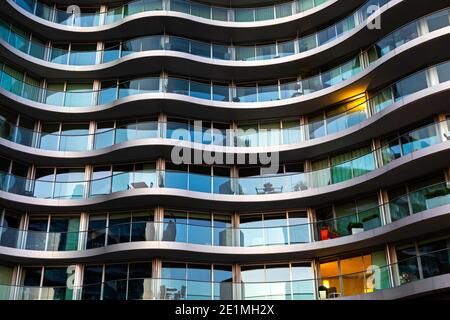 Inghilterra, Londra, Vauxhall, Battersea, Albion Riverside complesso di appartamenti Foto Stock