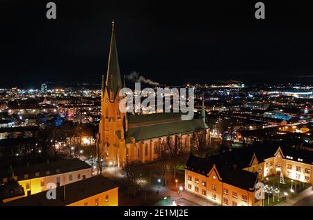 Linköping, SVEZIA - 31 DICEMBRE 2020: A causa della pandemia, ci sarà una campana speciale che suonerà nelle cattedrali del paese la vigilia di Capodanno. Foto Stock