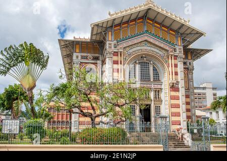 La Biblioteca Schoelcher contiene libri e spartiti musicali donati da Victor Schoelcher. E' un edificio famoso a Fort de France, Martinica Foto Stock