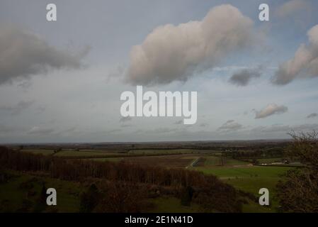 Kingsclere discende prati e colline ondulate punto panoramico vicino a kingsclere Hampshire Foto Stock