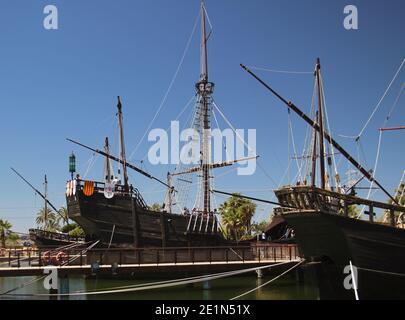 Vista del molo delle carovelle Cristoforo Colombo 1492 Palos de la Frontera Huelva Andalusia Spagna Foto Stock