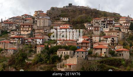 Dimitsana, un pittoresco villaggio tradizionale nella regione di Arcadia, Peloponneso, Grecia, Europa Foto Stock