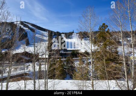 Stazione sciistica di Winter Park, Winter Park, Colorado, USA. Dicembre 2020. Foto Stock