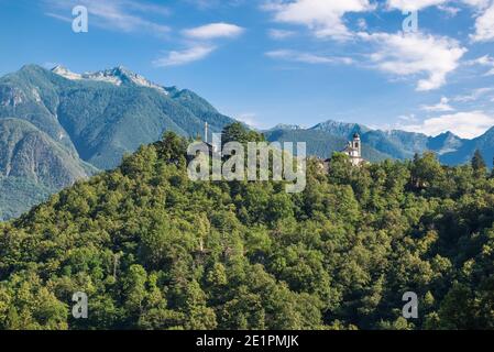 Sacro Monte Calvario di Domodossola (Sacro Monte Calvario di Domodossola), sito UNESCO situato su una collina appena fuori dalla città di Domodossola, Italia Foto Stock