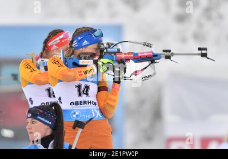 Oberhof, Germania. 09 gennaio 2021. Biathlon: Coppa del mondo: 10 km inseguimento donne: Franziska Preuss della Germania sparare. Credit: Martin Schutt/dpa/Alamy Live News Foto Stock