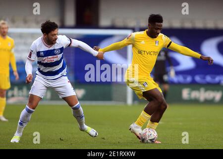 Londra, Regno Unito. 09 gennaio 2021. Emirates fa Cup, 3° round match, Queens Park Rangers contro Fulham al Kiyan Prince Foundation Stadium di Loftus Road a Londra sabato 9 gennaio 2021. Questa immagine può essere utilizzata solo per scopi editoriali. Solo per uso editoriale, è richiesta una licenza per uso commerciale. Nessun utilizzo nelle scommesse, nei giochi o nelle pubblicazioni di un singolo club/campionato/giocatore. pic by Steffan Bowen/Andrew Orchard sports photography/Alamy Live news Credit: Andrew Orchard sports photography/Alamy Live News Foto Stock