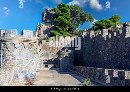 Fortezza nella città spagnola di Cartagena chiamata 'bateria de Castillitos' creato per ordine di re Carlos V per difendere il territorio dal persistere Foto Stock