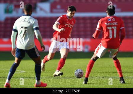 NOTTINGHAM, INGHILTERRA. 9 GENNAIO Scott McKenna (26) di Nottingham Forest in azione durante la partita della fa Cup tra Nottingham Forest e Cardiff City al City Ground di Nottingham sabato 9 gennaio 2021. (Credit: Jon Hobley | MI News) Credit: MI News & Sport /Alamy Live News Foto Stock