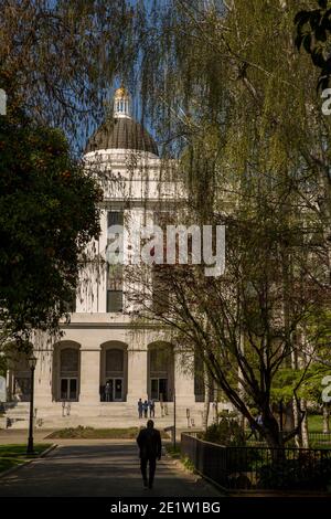 Sacramento, California, Stati Uniti. 14 Marzo 2017. Il Campidoglio della California è la sede del governo della California, situato a Sacramento, la capitale della California. L'edificio ospita le camere del Parlamento di Stato della California, composte dall'Assemblea di Stato della California e dal Senato di Stato della California, insieme all'ufficio del Governatore della California. Credit: Ruaridh Stewart/ZUMA Wire/Alamy Live News Foto Stock