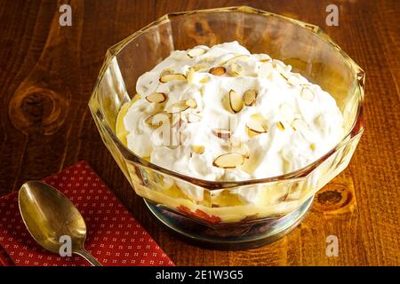 Trifle fatto con oroscata di sangue Foto Stock