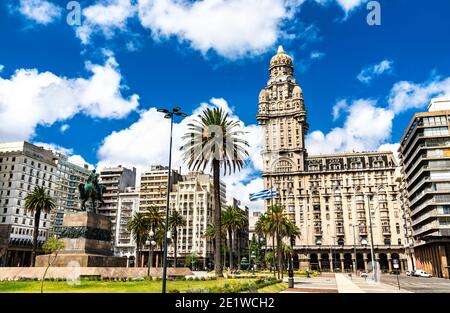 Salvo Palace, un punto di riferimento di Montevideo in Uruguay Foto Stock