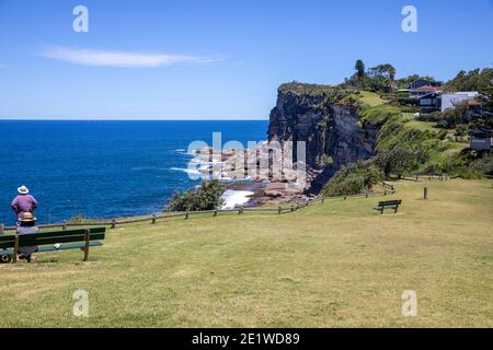 Bangalley Head e Bangalley Reserve tra Whale Beach e Avalon Beach a Sydney, formata nell'era jurassica e un popolare percorso a piedi nel bush Foto Stock