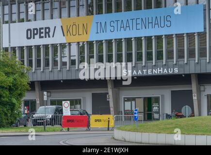 Oper, Staatenhaus, Rheinparkweg, Deutz, Koeln, Nordrhein-Westfalen, Deutschland Foto Stock