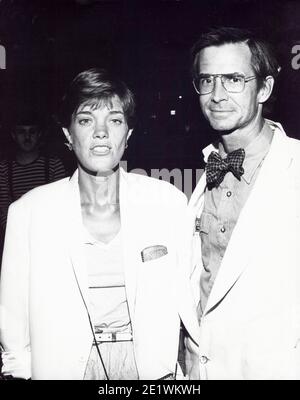 ANTHONY PERKINS con la moglie Berinthia 'Berry' Berenson Perkins Foto di Credit: Ralph Dominguez/MediaPunch Foto Stock