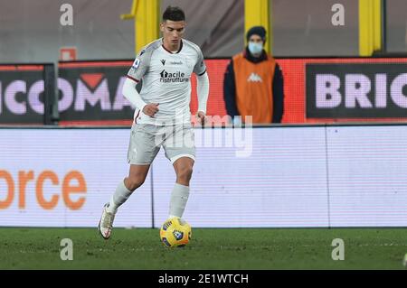 Genova, Italia. 9 gennaio 2021. Genova, Italia, Stadio Luigi Ferraris, 09 gennaio 2021, Nicolas Martin Dominguez (Bologna) durante il CFC di Genova vs FC di Bologna - Calcio italiano Serie A match Credit: Danilo Vigo/LPS/ZUMA Wire/Alamy Live News Foto Stock