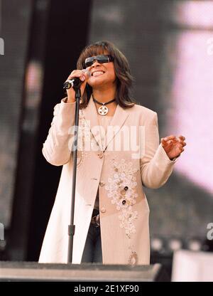 Gabrielle sul palco del Safeway picnic nel Park 2002, tenuto a Hyde Park, Londra, Regno Unito. 29 giugno 2002. Foto Stock