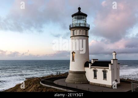 WA20049-00..... WASHIHGTON - Faro Nord Head nel Cape Disapphantment state Park. Foto Stock