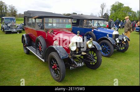 Due automobili vintage Morris Cowley. Foto Stock