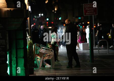 Liverpool, Regno Unito - 10 2020 ottobre: Centro di Liverpool il sabato sera. Foto Stock