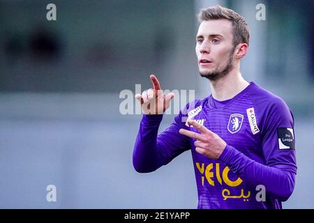 ANTWERPEN, BELGIO - GENNAIO 10: Tom Pietermaat di Beerschot V.A. durante la Pro League match tra Beerschot VA e KAA Gent a Kiel Sporthal su Ja Foto Stock