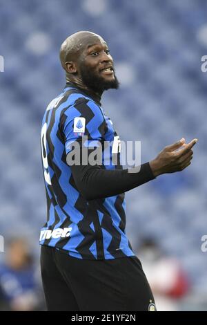 Roma, Italia. 10 gennaio 2021. ROMA, ITALIA - Gennaio 10 : Romelu Lukaku del FC International Milan Gesture durante la Serie UNA partita di calcio tra AS Roma e FC International Milan allo Stadio Olimpico il 10 gennaio 2021 a Roma Italy/LiveMedia Credit: Claudio Pasquazi/LPS/ZUMA Wire/Alamy Live News Foto Stock