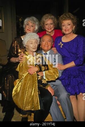 ESTELLE GETTY, BOB HOPE, BEA ARTHUR, BETTY WHITE E RUE MCCLANAHAN 1989 F7789 CREDITO: RALPH DOMINGUEZ/MEDIAPUNCH Foto Stock