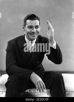 CLARK GABLE Pubblicità Ritratto per TENERE IL TUO UOMO 1933 regista La sceneggiatura DI SAM WOOD Anita Loos e Howard Emmett Rogers cams Gilbert Adrian Metro Goldwyn Mayer Foto Stock