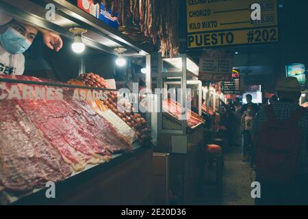 Oaxaca, Oaxaca / Messico - 01/05/2021: Fotografia di dettaglio del mercato Novembre 20 a Oaxaca Messico Foto Stock