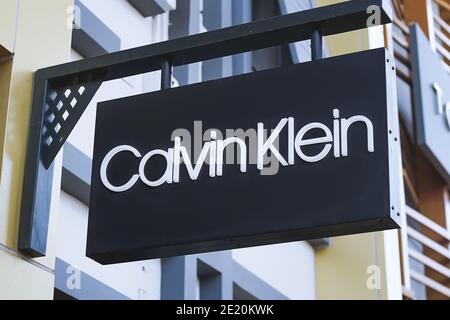 Samut Prakan, Thailandia - 02 novembre 2020: Calvin Klein negozio nel Central Village Shopping Mall, un famoso marchio di lusso americano di alta moda clothi Foto Stock