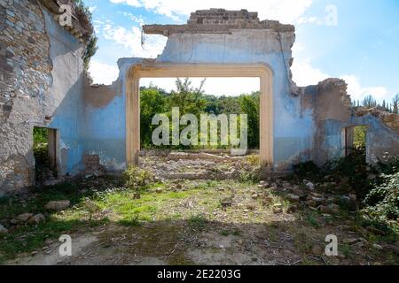 Edificio abbandonato in Georgia Caucaso Foto Stock