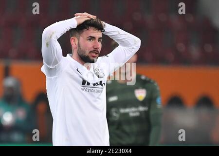 Augusta, Germania. 10 gennaio 2021. Marco RICHTER (FC Augsburg), delusione, frustrato, deluso, frustrato, dejected, azione, immagine singola, taglio singolo motivo, mezza figura, mezza figura Calcio 1a stagione Bundesliga 2020/2021, 15° giorno, matchday15, FC Augsburg - VFB Stuttgart 1-4 il 10 gennaio 2021 WWK ARENA ad Augsburg, | usage Worldwide Credit: dpa/Alamy Live News Foto Stock