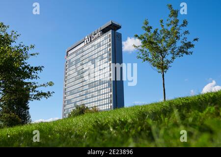 La costruzione di ingegneria elettrica, matematica e informatica (edificio EMI) nel campus della Delft University of Technology (tu Delft) Foto Stock