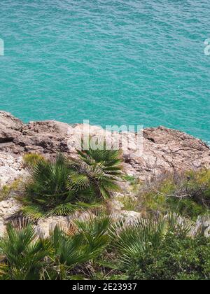 Una giornata estiva sulla costa spagnola Foto Stock