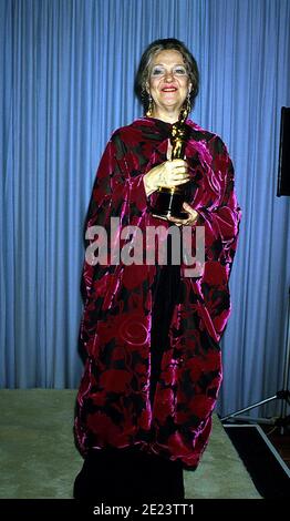 Geraldine Page al 58° Academy Awards, al Dorothy Chandler Pavilion di Los Angeles, California, 24 marzo 1986. Credito: Ralph Dominguez/MediaPunch Foto Stock